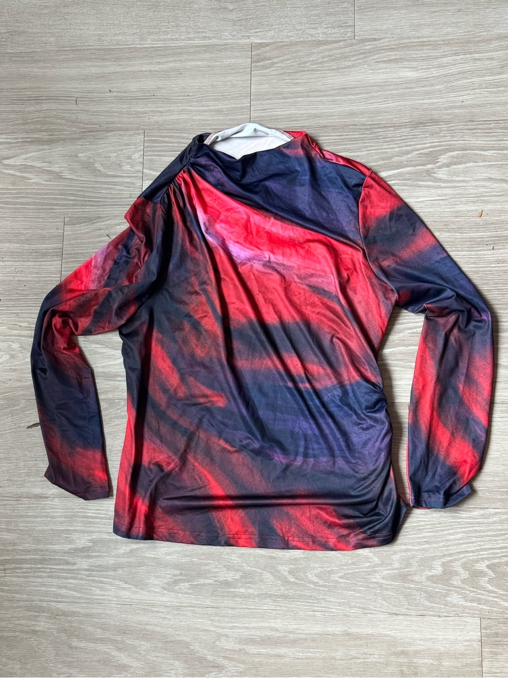 Women's Long-Sleeve Performance Top in Red and Navy